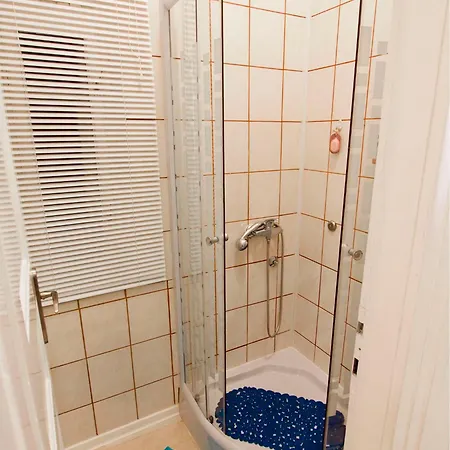 Magnifique Near Theatre & Apartment *